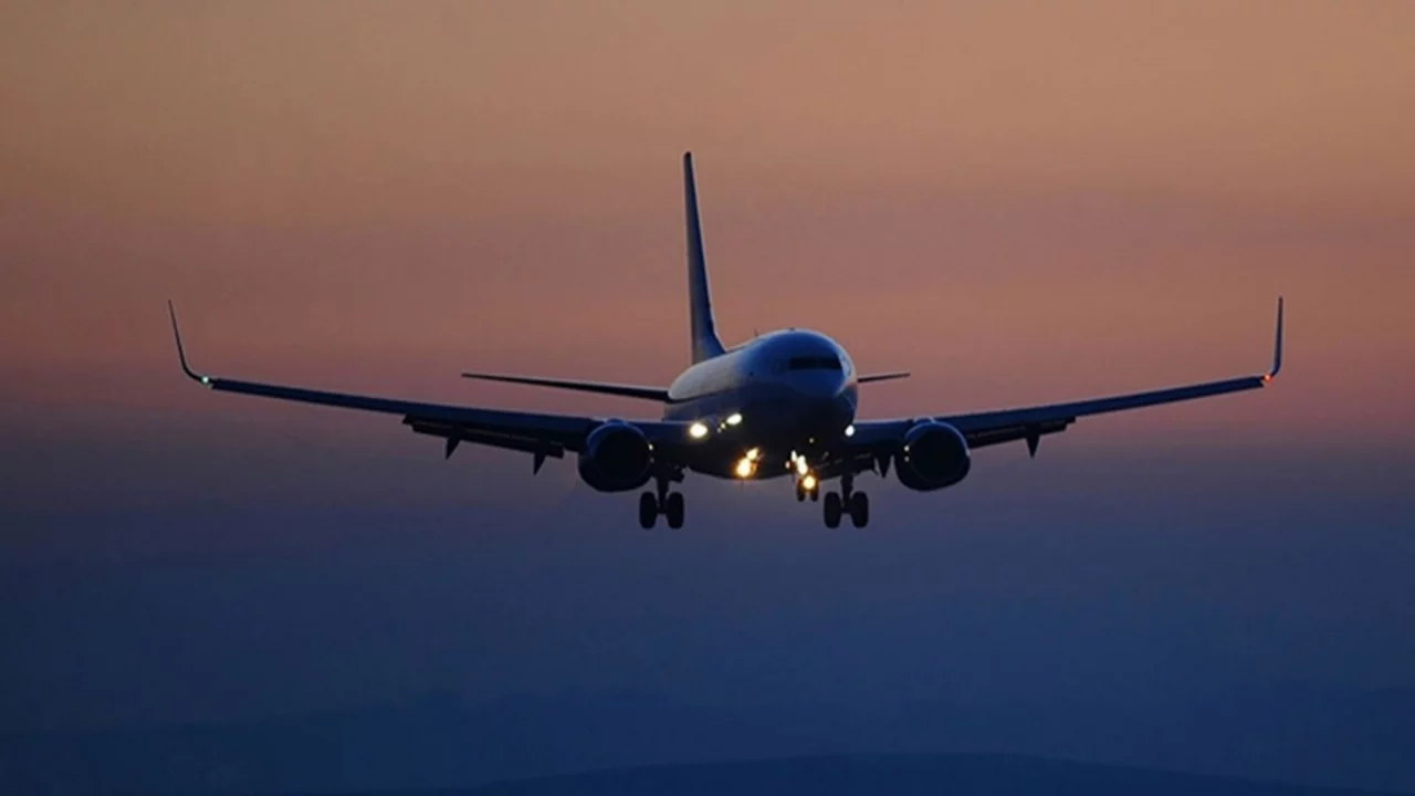 Körfez’de Hava Sahası Krizi: Binlerce Uçuş İptal Edildi