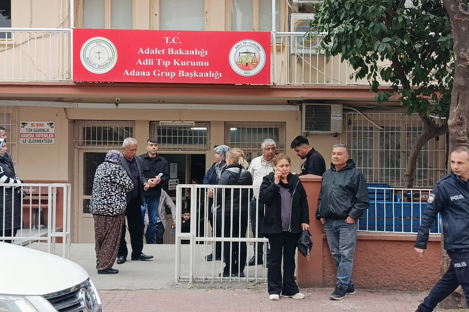 Adana’da Korkunç Olay: Eşini Boğarak Öldüren Şüpheli Teslim Oldu