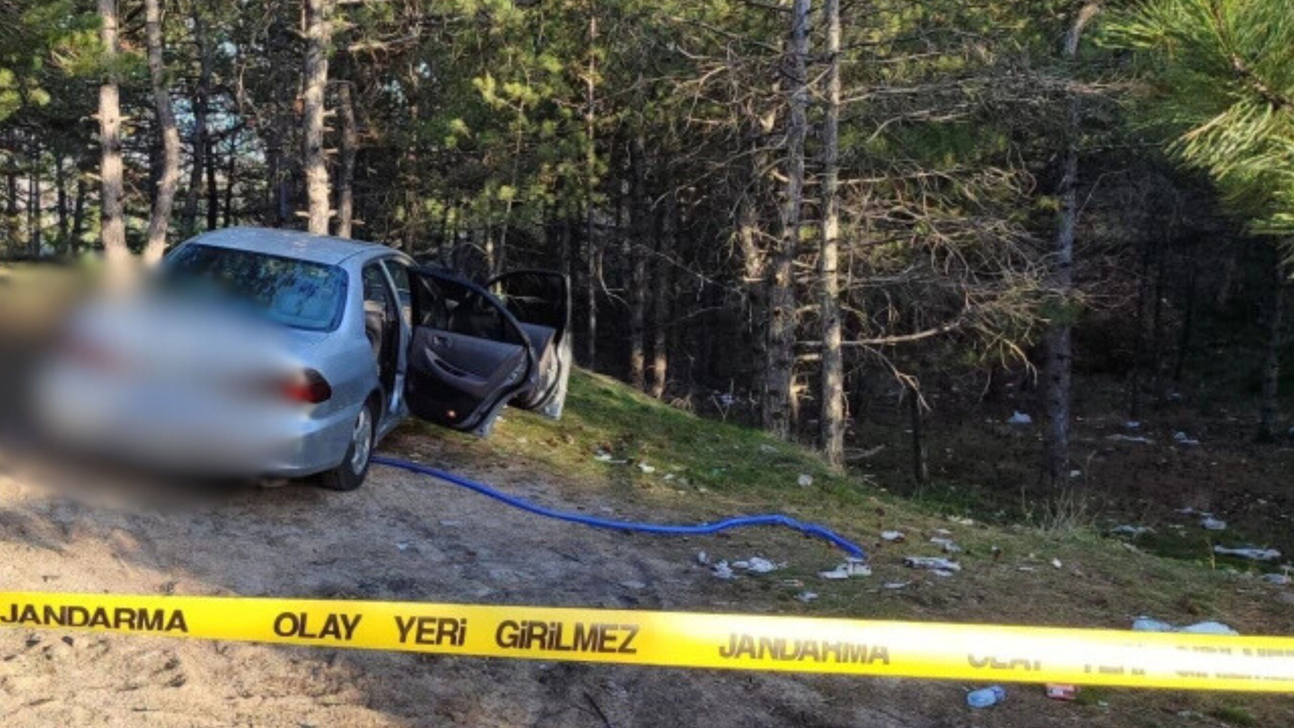 Ankara’da Otomobilde Şüpheli Ölüm: 55 Yaşındaki Adam Arka Koltukta Ölü Bulundu