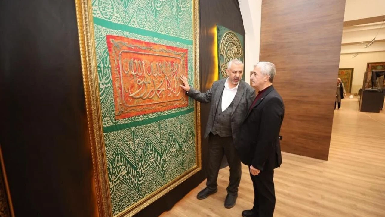 Gaziantep’te Mukaddes Emanetler Sergisi Ziyarete Açılıyor