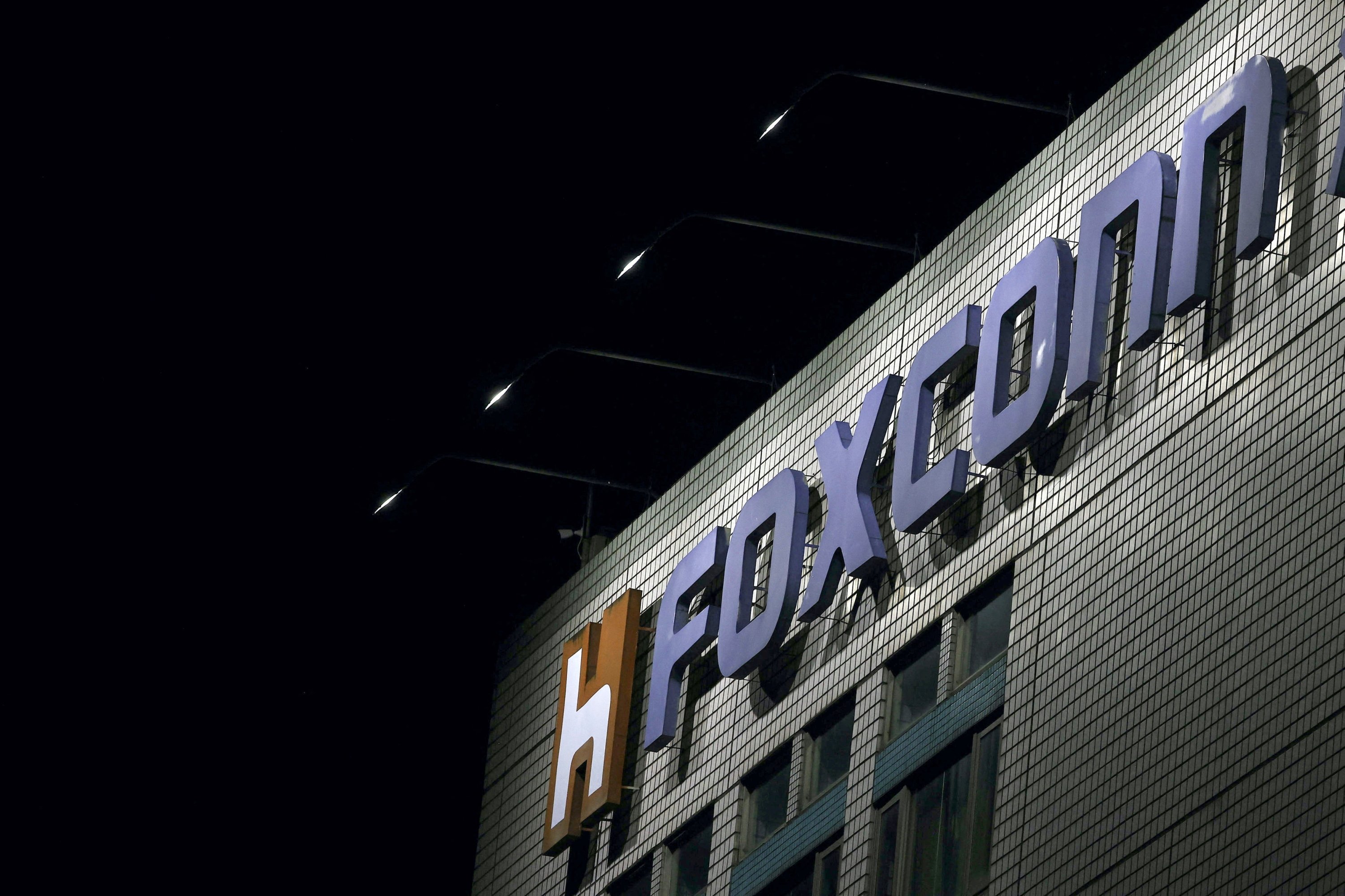 Foxconn Üretimini İstanbul’a Taşıyor: Türkiye’de Yeni Teknoloji Üssü Planı